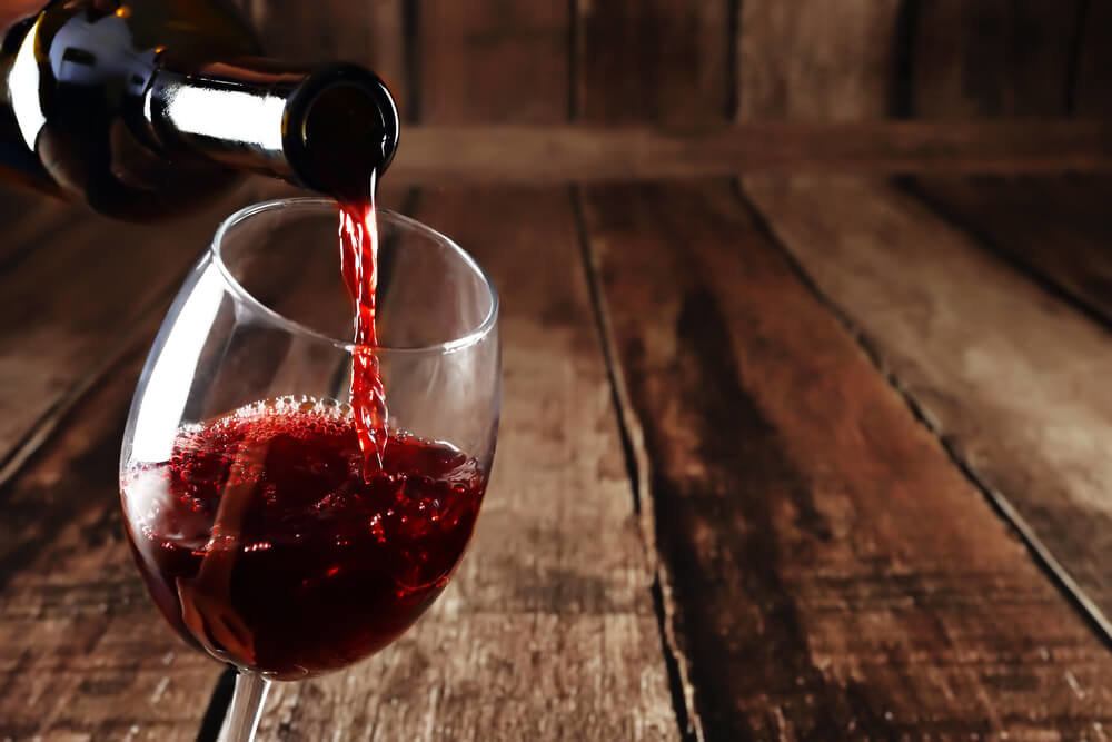 Oxidation-Wein-Sauerstoff-Reaktion-Schwefeldioxid.jpg.1f9d4654177d3218af686aa3cd6a47d0.jpg