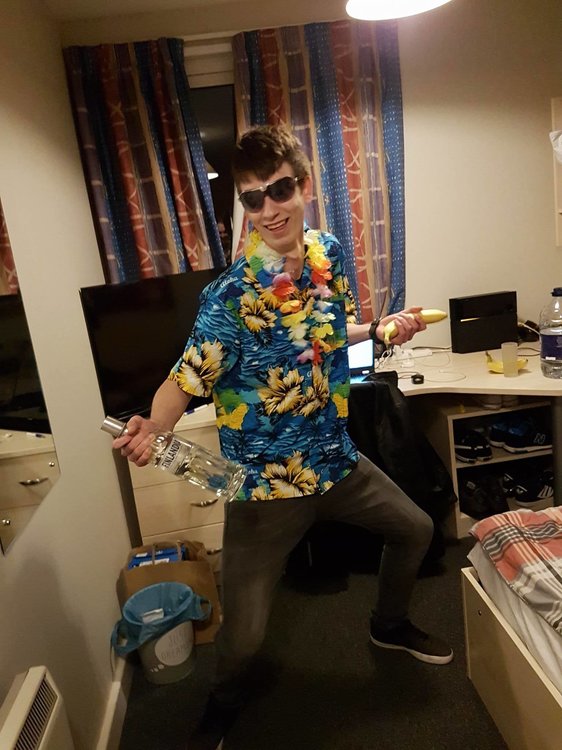 kurwswariot.jpg