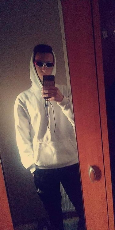 53919158_367879810465814_2975909408342540288_n.thumb.jpg.b8dae38db3e69c9b1ec11f165c82c5d6.jpg