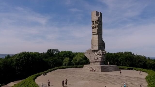 wester1.jpg.17c28ac25d666766c7854b058dfb3655.jpg