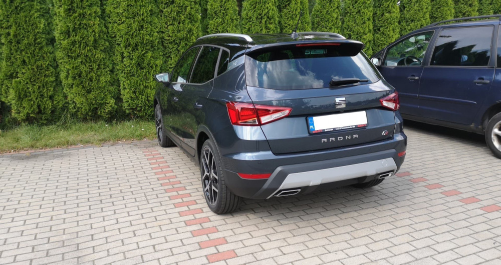 Seat Arona 2020 fr Mój.jpg