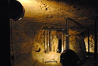 1111470933_200px-Dawna_kopalnia_srebra_w_Tarnowskich_Grach.jpg.de29efe1c9460e6622296435e1d917b1.jpg