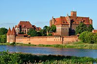 298161126_Panorama_of_Malbork_Castle_part_4.jpg.722cf21421aa0548752430d7a905cfe4.jpg