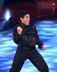 906725864_Diegodancing.jpg.9a4862887d0ba73579d16ee4070a8941.jpg