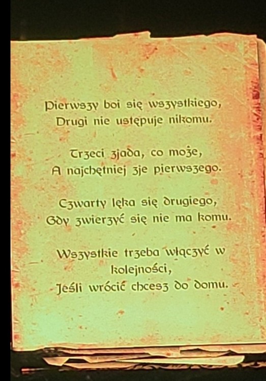 Screenshot_20220127-030830_Messenger.jpg