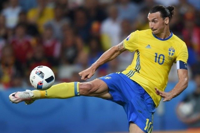 zlatan2.jpg.2c9fdc32df5b6b77eff62ba0690dc163.jpg