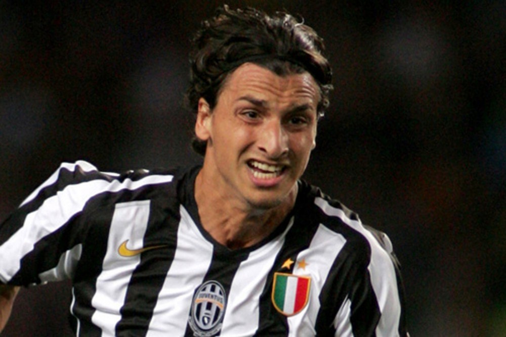 zlatan5.thumb.jpg.1b10bd4a2884a29921d925dbca9a3004.jpg