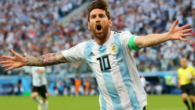messi1.jpg.1fc8ea98421f296a441c3ed29479de67.jpg