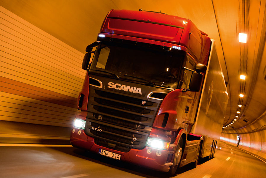 scaniaR7301.jpg.81ec32ca23a25b1daf0330f406d702ca.jpg