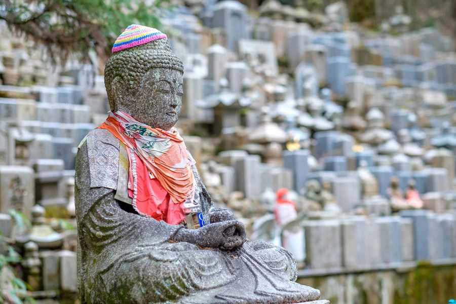 Koyasan.jpg.d7c0c4ac8c5435e44619f438d7bdcb4c.jpg