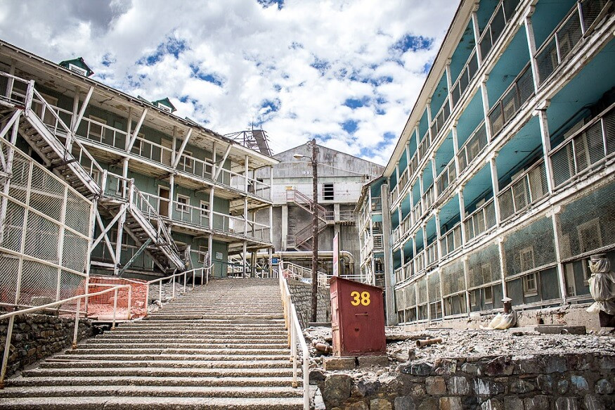 Chile-abandoned-mining-town-c-Time-Travel-Turtle.jpg