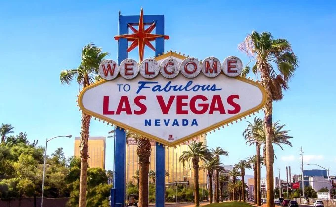 Las-Vegas-680x418.webp.d24854063e404c492b6e3beee15253fe.webp