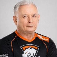 FCStrzegom  StaryUNO