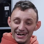 nieszablonowy